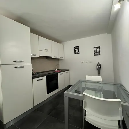 Angeli House By Holiday 24 Apartment *